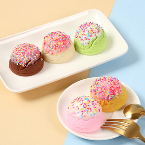 Bolas de Helado Artificiales de PVC de 5.5cm, Color Personalizado, Escultura en Miniatura, Accesorios Coloridos para Bolas de Helado, Uso en Festivales, Resistentes a los Rayos UV - Product Image 4
