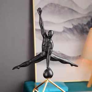 Decorazioni per la casa moderne decorazioni in resina in metallo ginnastica figura craft home desktop decoration per <span class=keywords><strong>soggiorno</strong></span> - Product Image 4
