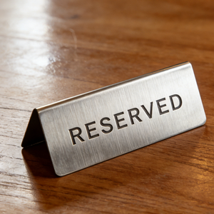 Placa de Acero Inoxidable Estampada con Mecanizado CNC, Aprobada por ISO9001, Letrero de Mesa Duradero con Electroerosión por Hilo para Cafeterías y Restaurantes de Alta Cocina - Product Image 2