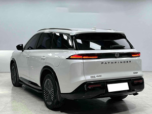 Auto Usado de Bajo Kilometraje, Nissan <span class=keywords><strong>Pathfinder</strong></span> 2024 380VC-TURBO 4WD, SUV de 6 Plazas, Exportación de Autos Usados - Product Image 3