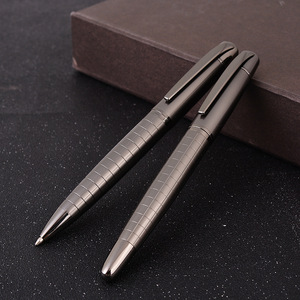 Stylo Gel Gris Métallique de Qualité Supérieure pour Entreprises, Personnalisable avec Logo Imprimé, Idéal pour les Fabricants et Cadeaux de Bureau – Vente en Gros - Product Image 2