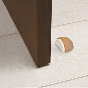 Fermaporta Adesivo a Mezzaluna in Legno di Quercia - Product Image 3