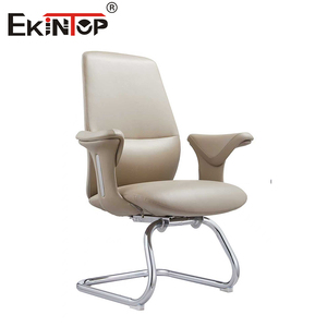 Chaise de bureau ergonomique Sinonis pivotante en cuir confortable et robuste, réglable, pour bureau et atelier - Product Image 3