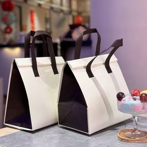 Модный термосумка-рюкзак из нетканого материала с мультяшным рисунком и застежкой-молнией - Product Image 1