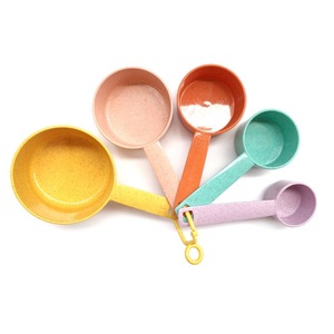 Gran oferta, juego <span class=keywords><strong>de</strong></span> utensilios <span class=keywords><strong>de</strong></span> cocina <span class=keywords><strong>de</strong></span> alta calidad <span class=keywords><strong>de</strong></span> 8 piezas, utensilios <span class=keywords><strong>de</strong></span> cocina, <span class=keywords><strong>gramos</strong></span>, tazas medidoras y cucharas - Product Image 4