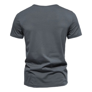 T-shirt pour homme à col rond, couleur unie, manches courtes, respirant, séchage rapide, polyester/coton, couleur et taille personnalisées, style streetwear tendance - Product Image 3