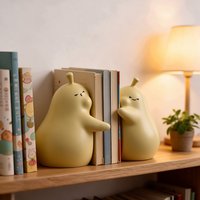 Joli ensemble d'entretoises à livres en céramique en forme de poire - Figurine de couple enlacé en jaune mat doux, organisateur de bureau créatif et décoration pour la maison et le bureau