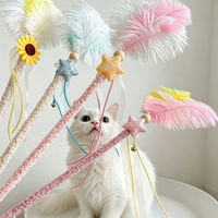 Jouet pour chat interactif, baguette de jeu assortie avec clochette, plume et pompon, pour chatons d'intérieur, anti-ennui et stimulant