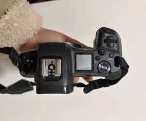 Fotocamera Digitale Mirrorless Full Frame CMOS Professionale <span class=keywords><strong>Canon</strong></span> <span class=keywords><strong>R</strong></span> Usata, Best Seller - Product Image 2