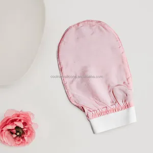 2022 New Style Turkish Silk Exfoliating Mitt For Facial Care Silk Exfoliating Glove Sensitive Skin Shower Scrub Bath Cleaner