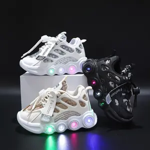 2022 Trendy Led Verlichting Schoenen Kinderen Brief Lint Mesh Ademend Verlichting Schoenen Casual Sport Schoenen