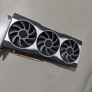 การ์ดจอกราฟิกสำหรับเล่นเกมประสิทธิภาพสูง รุ่น RX 6800 ขนาด 16GB GDDR6 พร้อมพัดลมระบายความร้อน สำหรับคอมพิวเตอร์ตั้งโต๊ะ - Product Image 1