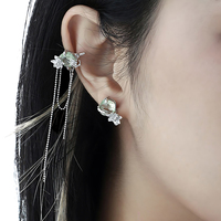 925 Sterling Silber Feine Blumen-Ohrringe für Frauen Luxuriöse Grüne Zirkon-Jasmin-Ohrstecker Maßgefertigter Designer-Schmuck