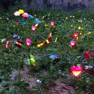 Luci da giardino per giardino con motivo a farfalla con motivo a farfalla - Product Image 2