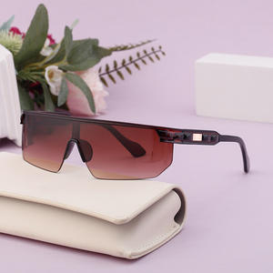 Lunettes de soleil sport unisexes tendance, monture PC, protection UV400, pour le cyclisme en extérieur et utilisation coupe-vent, avec emballage boîte - Product Image 1