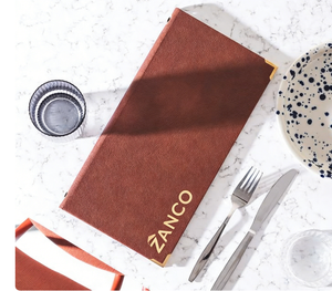 Porte-menus en cuir PU de haute qualité, sur mesure, avec bande élastique - Product Image 1