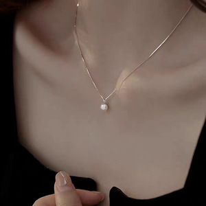 Collier Wenchi S925 en argent pur avec perles d'eau douce naturelles pour femme, style estival, luxe léger, haut de gamme, motif sourire, Chine - Product Image 3