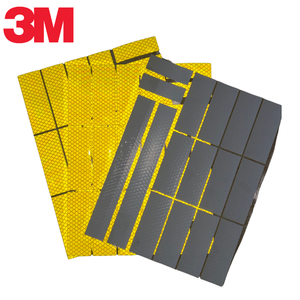 Film adhésif réfléchissant prismatique 3M 4083 Série DG3, ruban adhésif réfléchissant pour les signalisations routières et de guidage - Product Image 1