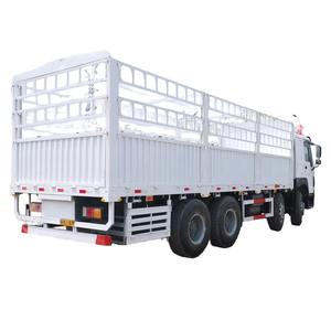 Camión <span class=keywords><strong>de</strong></span> carga diésel Sinotruck Howo 8x4 <span class=keywords><strong>de</strong></span> segunda mano, camión <span class=keywords><strong>de</strong></span> valla Howo <span class=keywords><strong>de</strong></span> carga usado - Product Image 1