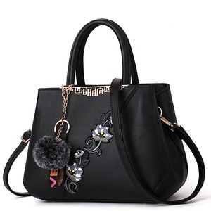 Women's Zipper / Flower PU(Polyurethane) / PU Top Handle Bag Color Block Black / / <b>Blushing</b> / Fall & Winter - Product Image 4