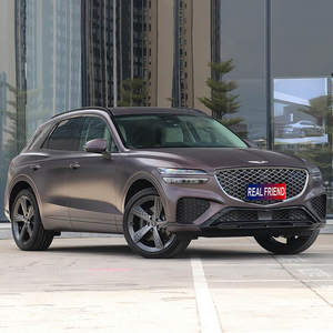 Genesis GV70 Sport Edition AWD Galine SUV Usado en Buenas Condiciones, con HUD, Monitor de Punto Ciego, Puerta Trasera Eléctrica, Servicio Completo, en Venta - Product Image 3