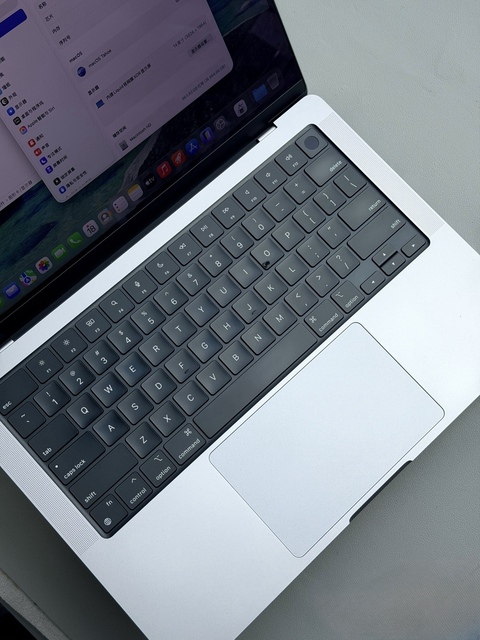 MaBook Pro 2019 14-Inch I7 16GB 1TB SSD Second Hand Laptop 11 Hours Battery Life 3072x1920 16:10 Display 120Hz Dedicated Card