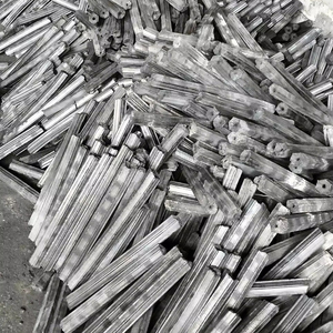 Charbon de bois en briquettes de sciure de bois dur, haute teneur en carbone, faible teneur en cendres, sans fumée, combustible pour barbecue, cendres blanches, 6 heures de combustion, usine du Vietnam - Product Image 5