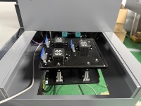 Imprimante UV à plat 1612 9060 I3200 avec caméra, positionnement IA et numérisation automatique pour conteneurs en plastique