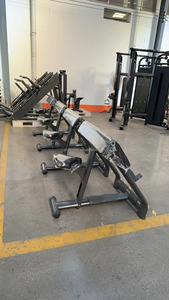 <span class=keywords><strong>Banco</strong></span> <span class=keywords><strong>Scott</strong></span> profesional A036 Equipo de gimnasio comercial <span class=keywords><strong>Banco</strong></span> de gimnasio de culturismo Curl de predicador sentado - Product Image 4