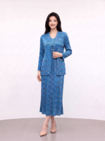 Ensemble assorti 2 pièces pour femme, cardigan blazer à manches longues texturé ondulé plissé, ouvert sur le devant, à nouer, et robe midi col en V respirante