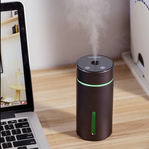 <b>Car</b> Mounted Aroma <b>Diffuser</b> 66x145mm Ultrasonic Humidifier With Ambient Lighting <b>For</b> Vehicle Use - Product Image 2