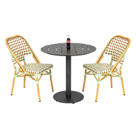 Table et chaises de bistrot modernes en panneaux gris, résistantes à l'eau, en rotin, avec structure en aluminium thermolaqué, pour patio, jardin, restaurant français, hôtel