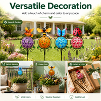 Piquets de jardin en métal sur mesure, motif fleur d'hortensia, sphère creuse avec figurines d'insectes, ornement de pelouse en fer durable, vente en gros