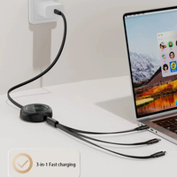 Cable de carga de retráctil PD100W de 4 pies con 3 conectores Cable USB multipuerto para teléfonos móviles LaptopsType-C Cable UC026
