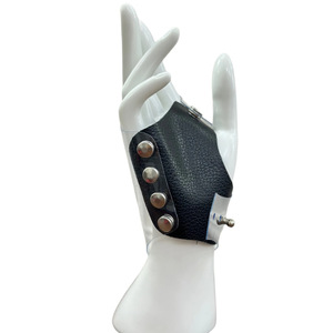 Creative <b>foundation</b> color mixing gloves, color mixing palette, PVC makeup artist's special makeup, lipstick, and nail art - Product Image 5