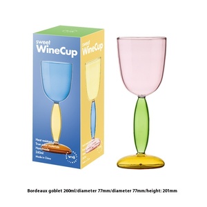 Copa de Vino Tinto de Lujo Minimalista Moderna Hecha a Mano, Decantador Creativo de Vidrio de Borosilicato de Alta Calidad, Copa de Vidrio de Color - Product Image 6