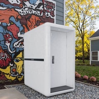 Unité sanitaire mobile intelligente sur mesure à faible entretien pour toilettes publiques extérieures de centre commercial avec système d'alarme intelligent