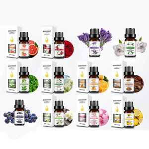 โรงงานน้ำมันหอมระเหยขายส่ง ขวดแก้ว ลาเวนเดอร์ เปปเปอร์มินต์ ไม้จันทน์ สำหรับนวดและเครื่องกระจายกลิ่น ใช้ในเชิงพาณิชย์ - Product Image 1