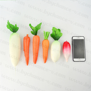 Décorations <span class=keywords><strong>de</strong></span> panier <span class=keywords><strong>de</strong></span> Pâques : Faux carottes en mousse grandeur nature, légumes artificiels réalistes pour décorations d'Halloween et centres <span class=keywords><strong>de</strong></span> table - Product Image 6
