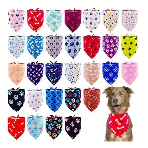Adjustable Summer Triangle Dog Bandana with Custom Logo Printing Promotional Pet Product for Birthday Wedding Holidays