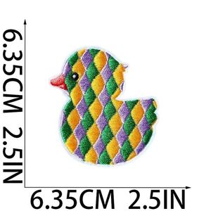 Patch brodé thermocollant motif canard de dessin animé mignon pour la décoration de vêtements, chapeaux et sacs - Product Image 5