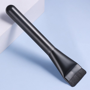 2024 Best-seller <span class=keywords><strong>Pinceau</strong></span> <span class=keywords><strong>de</strong></span> masquage pour le visage argenté Pinceaux pour film <span class=keywords><strong>de</strong></span> <span class=keywords><strong>fond</strong></span> <span class=keywords><strong>de</strong></span> <span class=keywords><strong>teint</strong></span> <span class=keywords><strong>liquide</strong></span> Maquillage en fibres douces <span class=keywords><strong>Pinceau</strong></span> <span class=keywords><strong>de</strong></span> beauté unique - Product Image 4