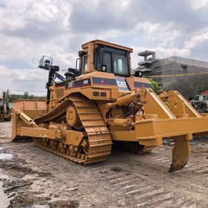 Bulldozer CAT D8R Usado Original con Potente Motor de 185KW, Horas de Trabajo Moderadas, Precio Justo, Ideal para Obras de Recuperación de Terrenos - Product Image 6