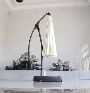 10 Feet UV Koruyucu Katlanabilir Alüminyum Açık Hava Konsol Şemsiyesi, Tabanlı Büyük Kırmızı, Avlu ve Otel Kullanımı İçin - Product Image 5