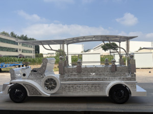 Carroza Fúnebre Eléctrica Personalizada de Fábrica, Estilo Vintage, Blanca, Tipo Ataúd, con Caballos, Buggy Eléctrico Antiguo - Product Image 4