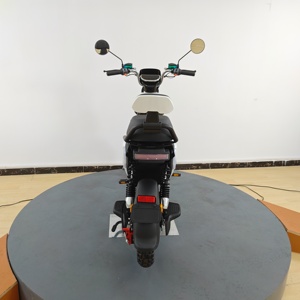 มอเตอร์ไซค์ไฟฟ้าสมรรถนะสูง ขับเคลื่อนด้วยมอเตอร์ไร้แปรงถ่าน พร้อมดิสก์เบรกหน้า-หลัง จอ LED สกู๊ตเตอร์สองล้อ สมรรถนะสูง - Product Image 2