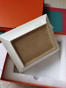 Cenicero de sobremesa de cerámica sencillo estilo europeo con cartucho de vapor y saborizante, para el hogar, banquetes y oficina - Product Image 5