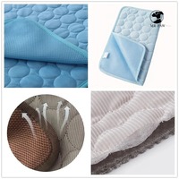 Tapis rafraîchissant écologique pour chien, lit d'été pour animaux de compagnie, très grand format pour petits et grands chiens, accessoires, couverture durable, canapé, couverture glacée pour chat