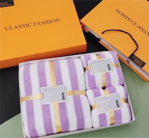 Set cationico di peluche <span class=keywords><strong>in</strong></span> maglia di ordito ispessito 3 <span class=keywords><strong>in</strong></span> 1 asciugamano di design <span class=keywords><strong>in</strong></span> pile di corallo Set di <span class=keywords><strong>asciugamani</strong></span> da <span class=keywords><strong>bagno</strong></span> <span class=keywords><strong>in</strong></span> microfibra - Product Image 5