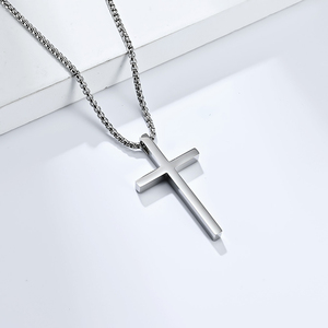 Religiöser Schmuck Edelstahl Nicht trüben personal isierte Kreuz Halskette Männer Jungen - Product Image 4